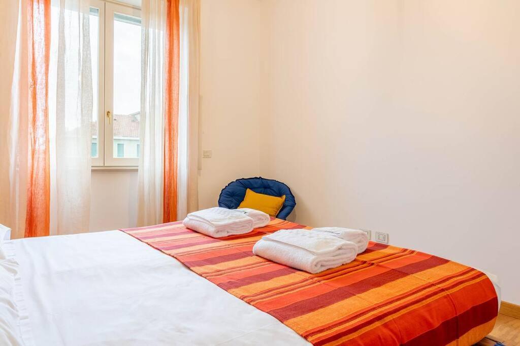 Guest Planet - Grazioso Bilocale Bande Nere M1 Lejlighed Milano Eksteriør billede